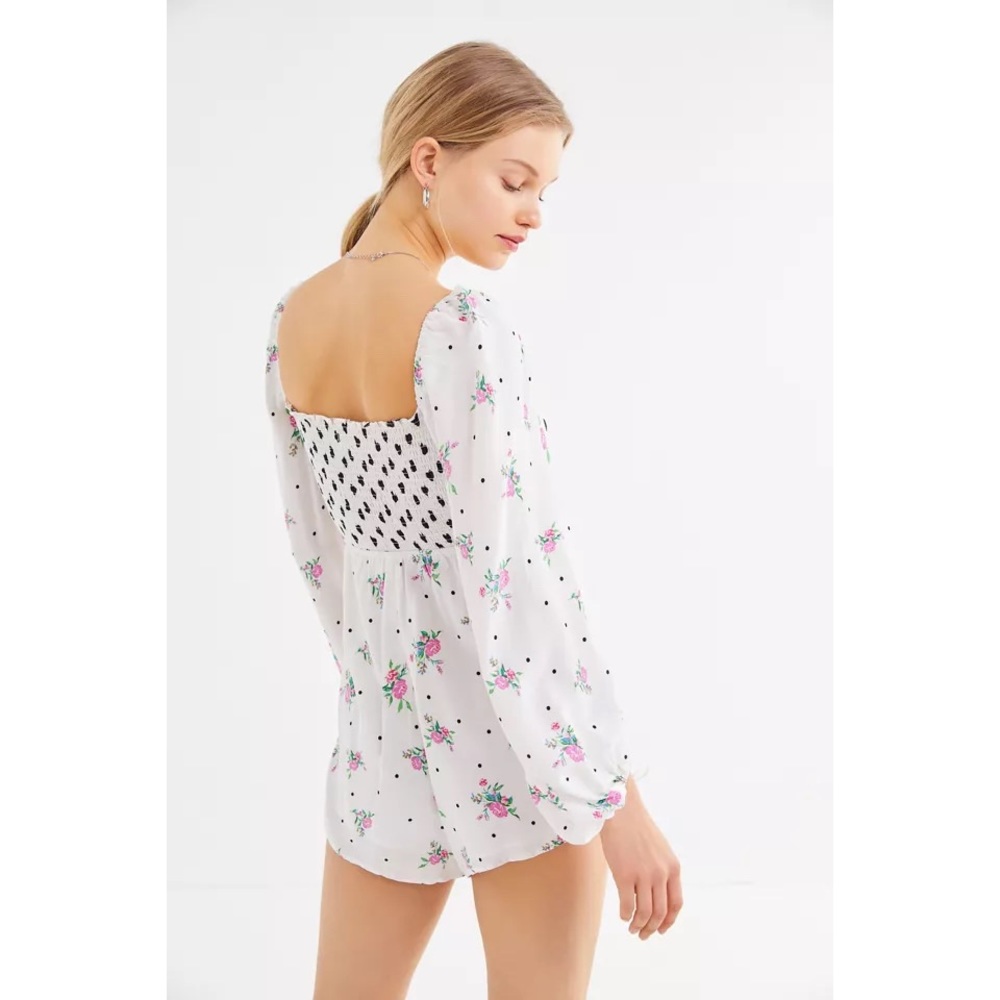 Romper - Picture 2 of 9